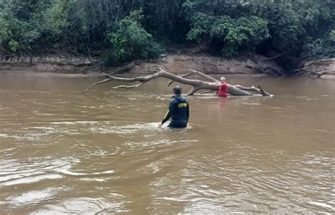 Corpo de adolescente desaparecido há três dias é encontrado no rio