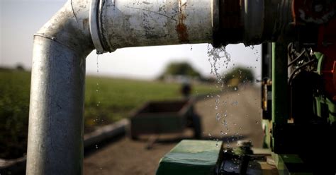 California Regulators Approve Unprecedented Water Cutbacks