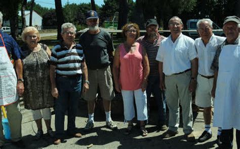 Anciens combattants 65 convives au cochon grillé de la Fnaca Le