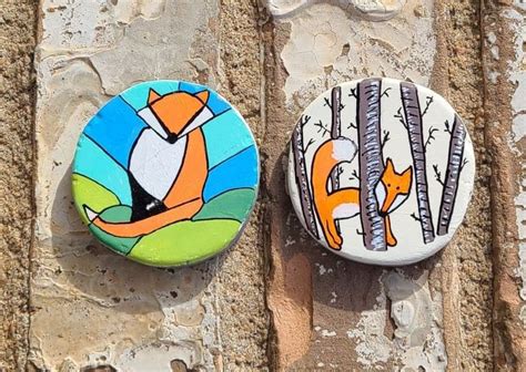 Two Easy Fox Painted Rocks