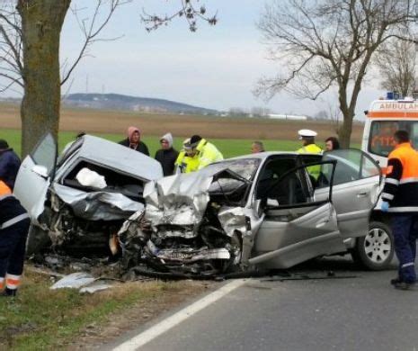 Accident Grav Soldat Cu Un Mort I Patru R Ni I Traficul Este Blocat