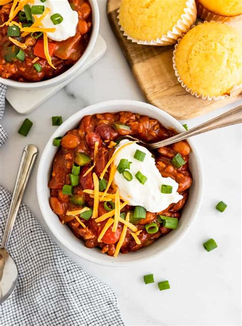 Hearty Turkey Chili Sandi Griffin