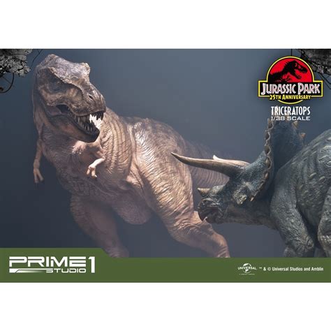 Prime Collectable Figure Triceratops Pvc Statue Pcfjp