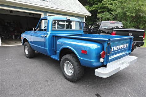 Only 8466 Miles 1970 C10 Step Side Barn Finds