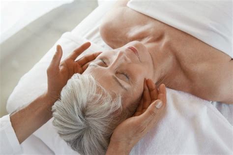 Amazing Benefits Of Massage For Alzheimer Disease Patients Massage