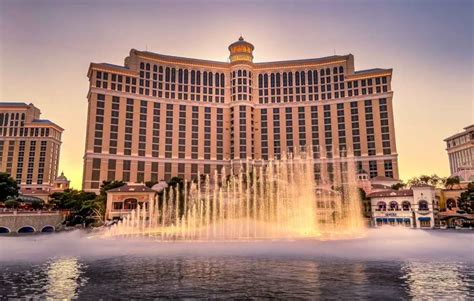 Bellagio Fountain Schedule & Song List (2024 Show Times) - FeelingVegas