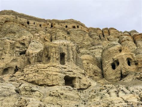 Dungkar And Piyang Caves Cave Temples In Tibet Snowlion Tours