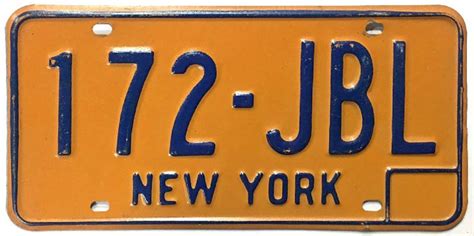 New York 1974 1985 Nassau County License Plate 172jbl Plate Dog