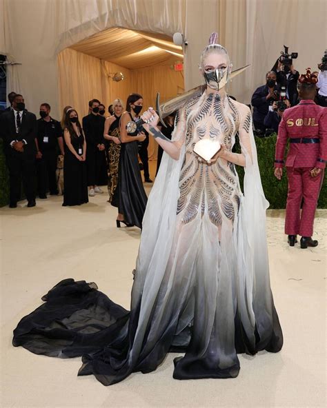 Grimes Met Gala 2021 Designer - Kinarayafyudith