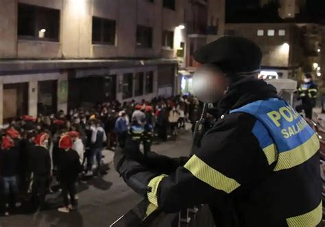 Agentes De La Policía Nacional De Salamanca Salvan La Vida A Joven