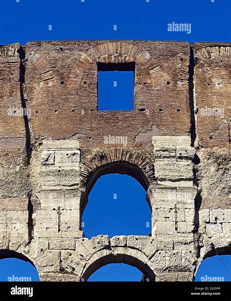 Colosseum Architecture Hi Res Stock Photography And Images Alamy