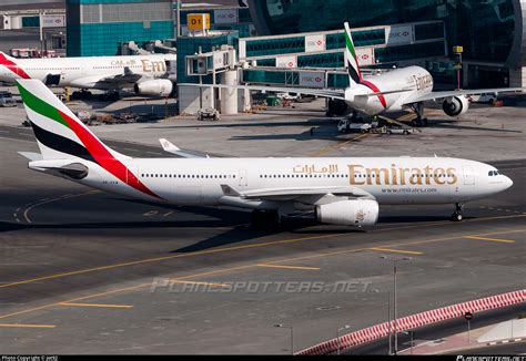 A Ekw Emirates Airbus A Photo By Jet Id