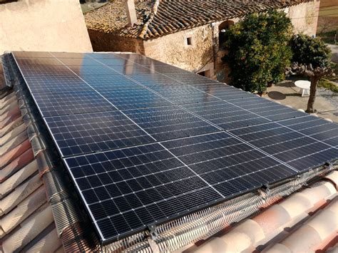 Installaci Solar Fotovoltaica Per Autoconsum A Cam S