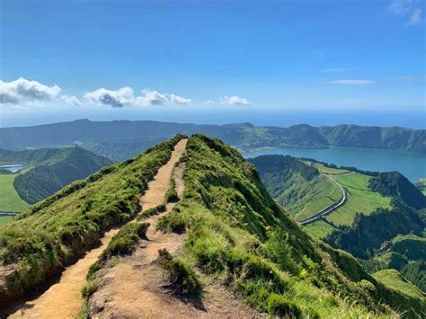 Ponta Delgada Sete Cidades Lagoa Do Fogo Tour Mit Mittagessen