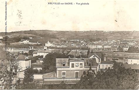 Photos et carte postales anciennes de Neuville sur Saône Mairie de