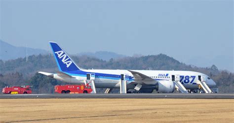 全日空一波音787飞机因遭遇故障紧急迫降 致5人受轻伤 4 中文国际