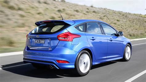 2017 Ford Focus Range Review Drive