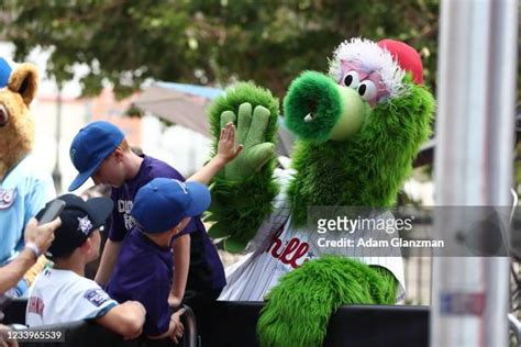 Mlb All Star Red Carpet Photos Et Images De Collection Getty Images