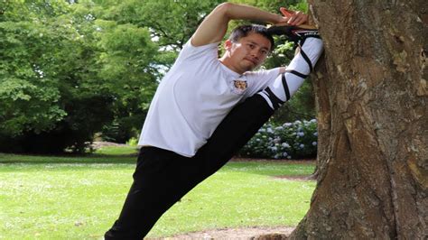 Shaolin Kung Fu Wushu Basic Stretching Training To Kick Higher Youtube