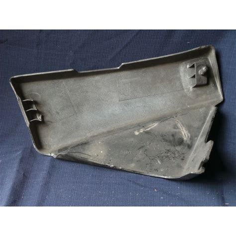 Cache latéral gauche Yamaha 125 SR Clicmotopieces pièces de moto et