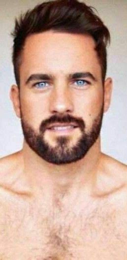 Pin By Alexis Alvarado On Bellos Modelos Blue Eyed Men Bearded Men