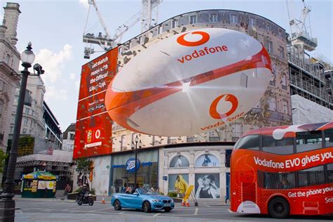 Brands line up for 3D outdoor advertising | Campaign US