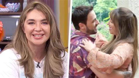 Daniela Luján habla de su reencuentro con Martín Ricca en Papás por