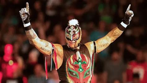 Rey Mysterio Visits Make A Wish Headquarters To Celebrate His 100th