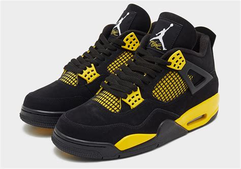 Air Jordan 4 Thunder 2023 DH6927-017 Release Date | SneakerNews.com