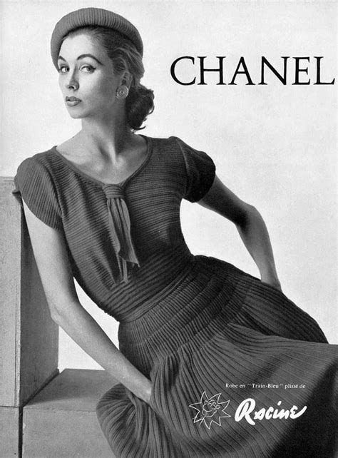 Suzy Parker In Pleated Jersey Dress By Chanel Photo By Tom Kublin