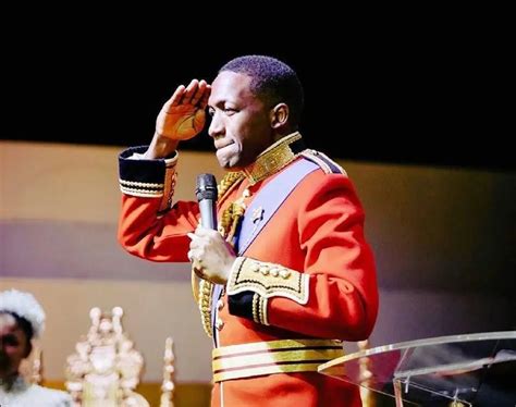 WATCH UK Based Zimbabwean Prophet Accurately Predicts Queen