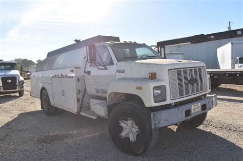 1991 Chevrolet Kodiak C7500 Single Axle Fuel And Lube Truck Caterpillar