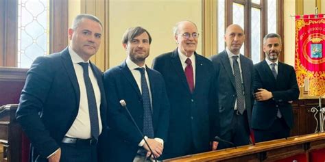 A Reggio Resta Altissima La Tensione Sullinchiesta Ducale La Lega