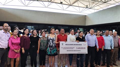 Benefician A Estudiantes De La Unidad Regional Los Mochis Con Las