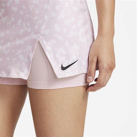 Saia Nikecourt Dri Fit Victory Feminina Centauro