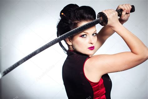 Katana Woman Tranetbiologiaufrjbr