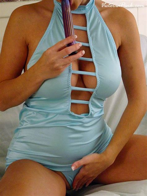 Sexy Victoria Pink Playing With A Dildo Photos