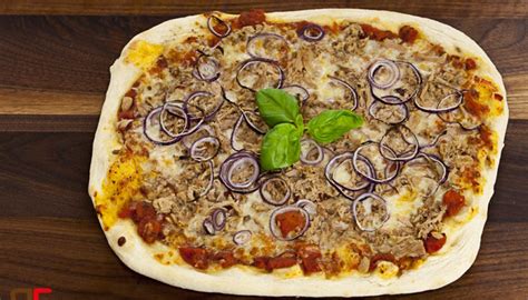 Pizza Thunfisch Einfache Rezepte F R Gl Ckliche G Ste