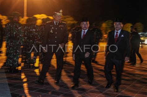 Apel Kehormatan Dan Renungan Suci Memperingati Hut Ri Antara Foto