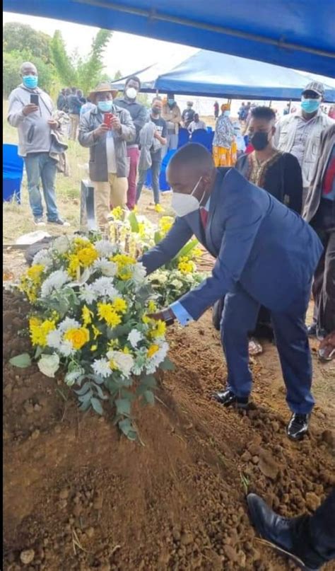 Pictures President Chamisa Attends Dewa Mavhinga Burial Zimeye