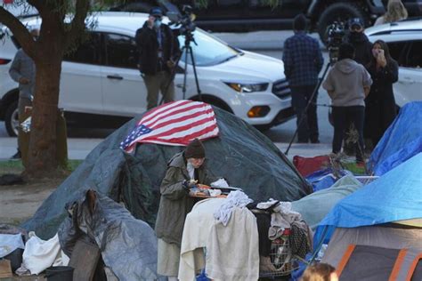 Los Angeles Councilmen Propose Homeless Camps at Beach Lots ...