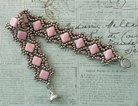 Linda S Crafty Inspirations Bracelet Of The Day Esther Silky Bracelet