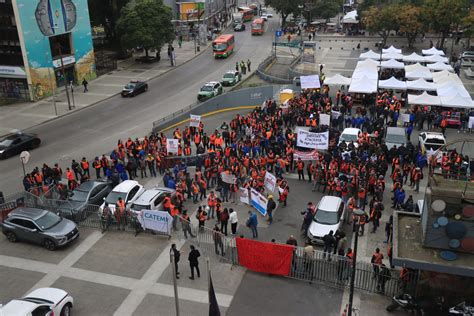 Pequeños y medianos mineros se movilizaron en Valparaíso Preludio Radio