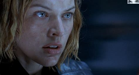 Milla Jovovich Nua Em Resident Evil