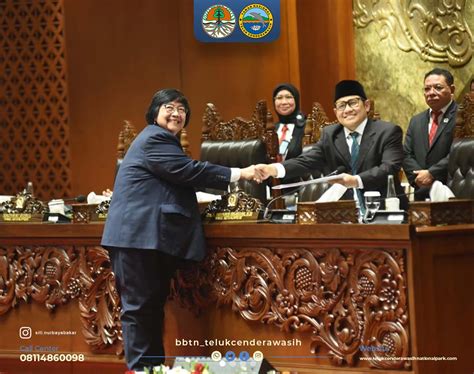resmi ruu ksdahe sah jadi undang undang teluk cenderawasih national park