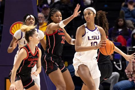 LSU South Carolina Women S Basketball Showdown Gives Off Game Of The