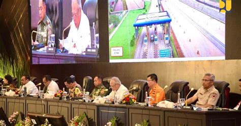 Kemenpupr Pastikan Kesiapan Infrastruktur Jalan Di Libur Nataru