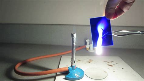 Burning Magnesium Ribbon 2 Youtube