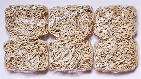 【袋麺】シマダヤ「冷凍 八割そば＜ミニダブル＞ 3食」そば粉を8割使用した冷凍そば。│ノツログ