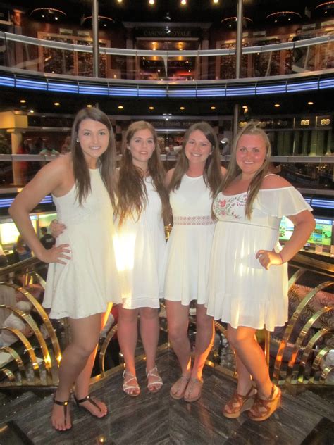 What To Wear To A Cruise Ship Themed Party
